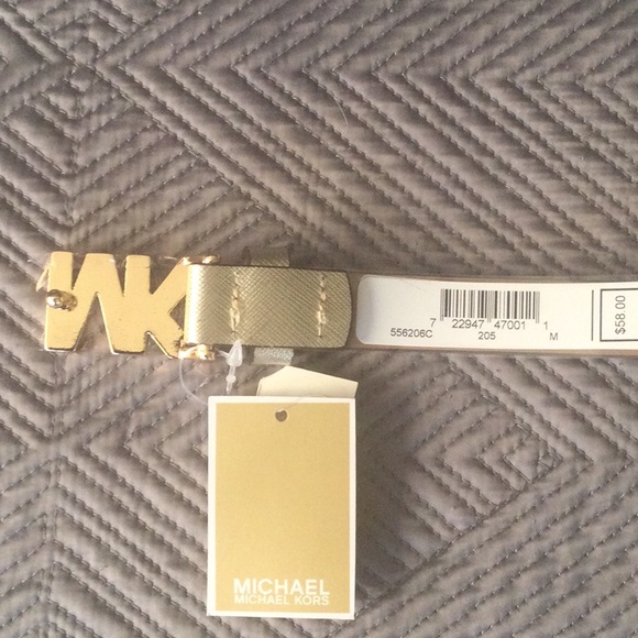 Michael Kors medium gold (champagne) belt for women - Picture 6 of 6